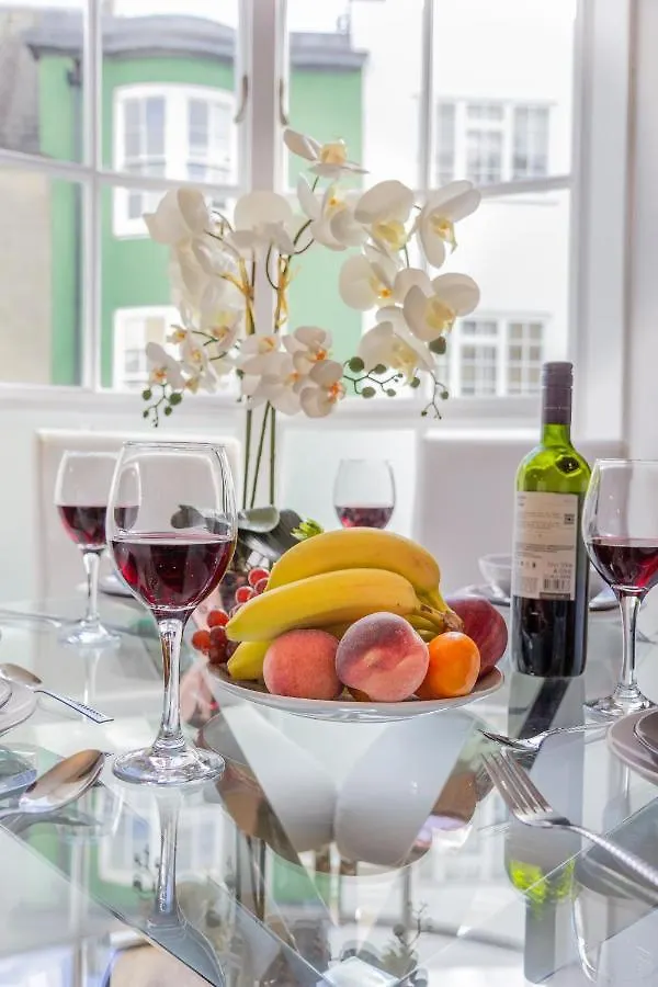 Bright Cheery 4 Bd Apartment By Brighton Station 0*,